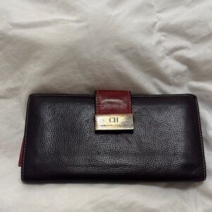 Vintage great Carolina  Herrera Brown and Red LeatherWalletGreat leather Quality